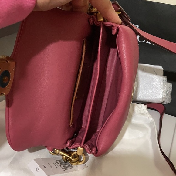 Coach Tabby shoulder bag 18  Rouge pillow  leather - Picture 10 of 13